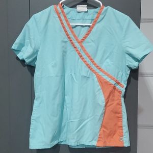 Scrub top